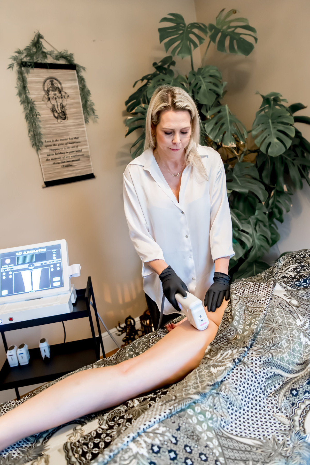 photo - Secrets Of Beauty Zonhoven / Huidverbetering & Schoonheidssalon